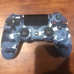 PlayStation 4 controller
